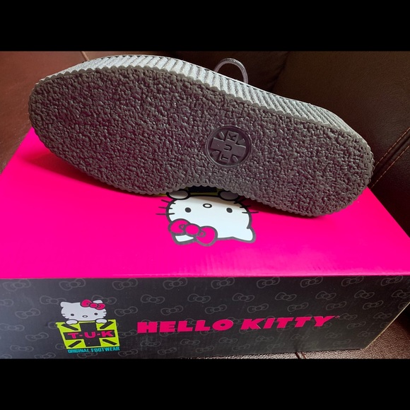 SOLD TUK Hello Kitty Ombre Mondo Creepers - Picture 3 of 6